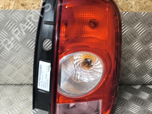 Højre baglygte DACIA DUSTER (HS_) 1.5 dCi 4x4 (HSMC, HSMD) (110 hp) 29256019