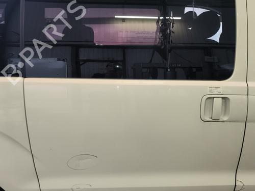 Used Right slide door HYUNDAI H-1 Travel (TQ) 2.5 CRDi (170 hp) 30362463