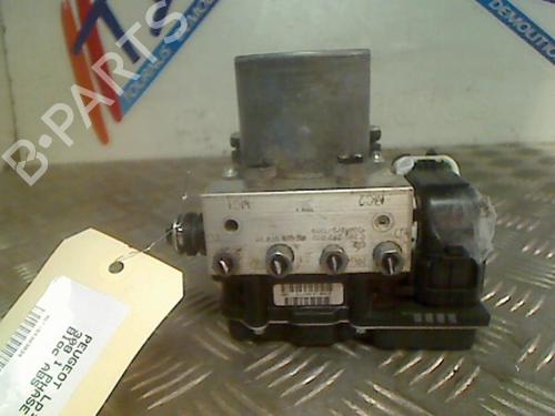 Used ABS pump PEUGEOT 308 I (4A_, 4C_) 1.6 HDi (112 hp) 21731310
