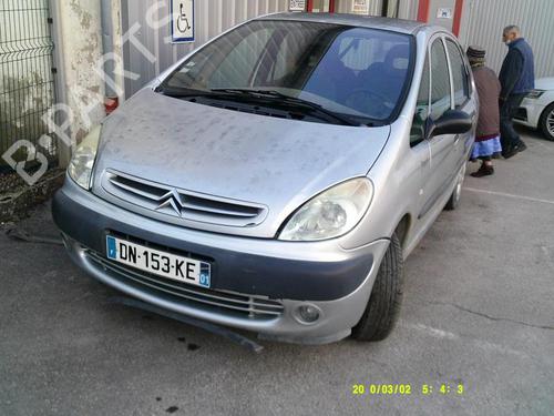 Right headlight CITROËN XSARA PICASSO (N68) 2.0 HDi | BP21747326C29 