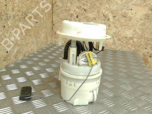 Used Fuel pump PEUGEOT 206 Hatchback (2A/C) 1.4 16V (88 hp) 21736987