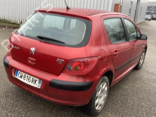 Fuse box PEUGEOT 307 (3A/C) 1.6 HDi 110 | BP21749655E1 