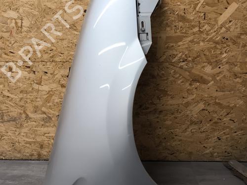 Used Right front fenders NISSAN ALMERA TINO (V10) 2.2 dCi (115 hp) 21737165