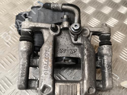Used Left rear brake caliper PEUGEOT 5008 II (MC_, MJ_, MR_, M4_) 1.2 THP (MRHNYH, MRHNYW, MRHNSJ, MRHNSU, MRHNSM) (131 hp) 30398954