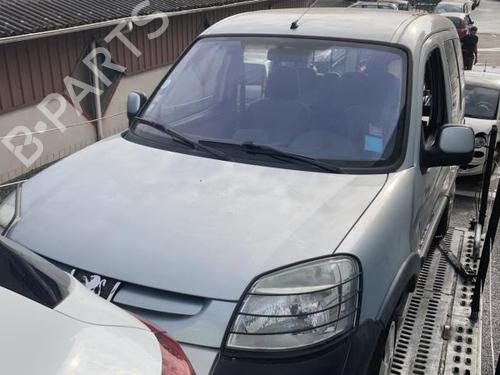 Fuse box PEUGEOT PARTNER MPV (5_, G_) 2.0 HDI | BP30593092E1 