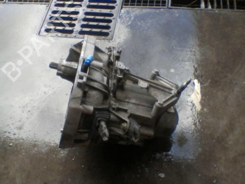 Used Gearbox RENAULT CLIO II (BB_, CB_) 1.4 16V (B/CB0P, BB13) (98 hp) 21750504