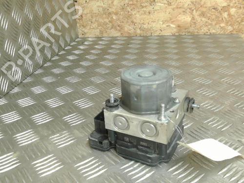 ABS Bremseaggregat RENAULT TWINGO III (BCM_, BCA_) 1.0 SCe 70 | BP21749033M43 