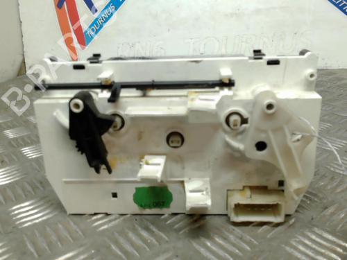 AC Styreenhet / Manøvreringsenhet PEUGEOT 206 Hatchback (2A/C) 1.4 i | BP21750441I5 