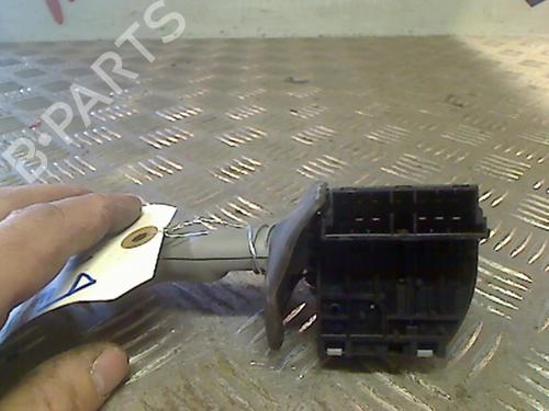 Used Steering column stalk RENAULT TWINGO I (C06_) 1.2 (C066, C068) (58 hp) 21740140