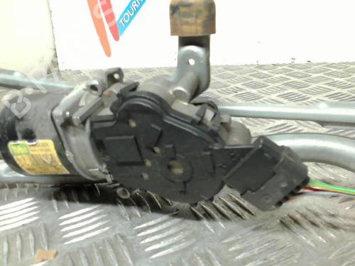 Used Front wiper motor Front wiper motor CITROËN C3 II (SC_) 1.4 HDi 70 (SC8HZC, SC8HR0, SC8HP4) (68 hp) 21736635 21736635