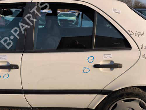 Used Left rear door MERCEDES-BENZ C-CLASS (W202) C 220 D (202.121) (95 hp) 31601767