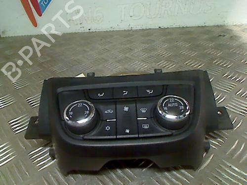 Used Climate control OPEL ZAFIRA TOURER C (P12) 2.0 CDTi (75) (110 hp) 21731400
