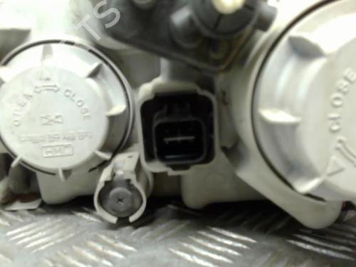 Used Right headlight HYUNDAI TRAJET (FO) 2.0 CRDi (113 hp) 21746518