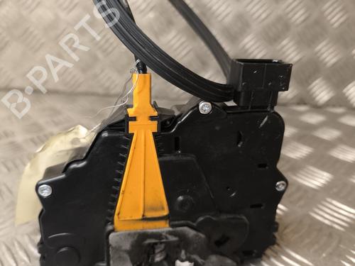 Front right lock OPEL CORSA E (X15) 1.4 Turbo (08, 68) | BP23770563C97 