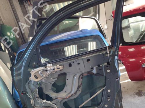 Used Right front door CHRYSLER PT CRUISER (PT_) 2.2 CRD (121 hp) 21750616