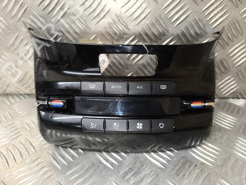 Used Climate control PEUGEOT 208 I (CA_, CC_) 1.2 PureTech 82 (82 hp) 26283172