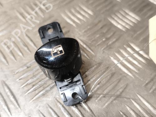 Used Left front window switch FIAT 500 (312_) 1.2 (312AXA1A) (69 hp) 22017364