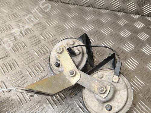 Used Horn Horn RENAULT CLIO II (BB_, CB_) 1.5 dCi (B/CB07) (65 hp) 23771959 23771959