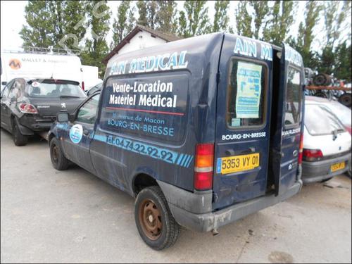 Left taillight FORD FIESTA Box Body/MPV (J5_, J3_) 1.8 D | BP21753499C34 