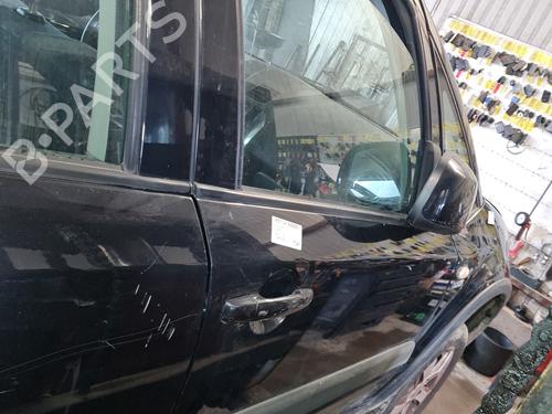 Używane Drzwi przednie prawe SUZUKI SX4 (EY, GY) 2.0 DDiS 4x4 (RW420D) (135 hp) 30948312