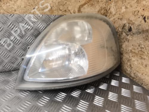 Used Left headlight RENAULT MASTER II Van (FD) 2.5 dCi (FD02) (101 hp) 29411064
