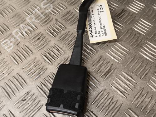 Used Seat buckle AUDI A3 Sportback (8PA) 1.9 TDI (105 hp) 23772890