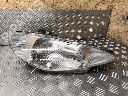 Used Right headlight PEUGEOT 206 Hatchback (2A/C) 1.6 16V (109 hp) 29411084