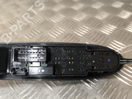 Used Left front window switch Left front window switch CITROËN DS3 (SA_) 1.6 HDi 90 (92 hp) 24057170 24057170