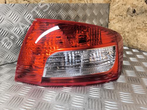 Used Right taillight PEUGEOT 407 (6D_) 2.0 HDi (6DRHRH) (140 hp) 29082838
