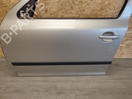 Used Left front door SKODA OCTAVIA II Combi (1Z5) 1.9 TDI (105 hp) 21742100