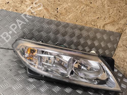 Used Right headlight RENAULT LAGUNA II (BG0/1_) 1.6 16V (BG0A, BG0L) (107 hp) 22013037