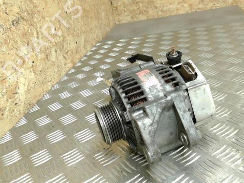 Used Alternator TOYOTA YARIS (_P1_) 1.4 D-4D (NLP10_, NLP10R) (75 hp) 21734647