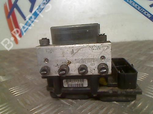 Used ABS pump FIAT 500 (312_) 1.2 (312AXA1A) (69 hp) 21730907