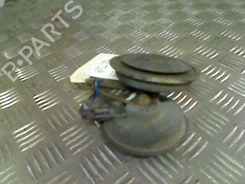 Used Horn HYUNDAI SANTA FÉ I (SM) 2.0 CRDi 4x4 (113 hp) 21736304