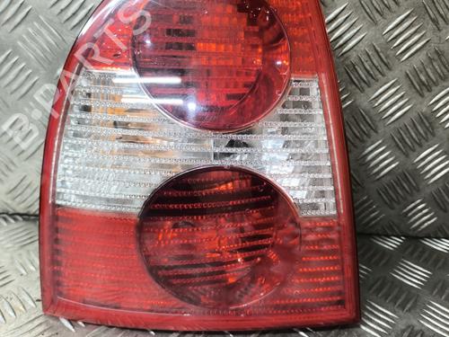 Venstre baglygte VW PASSAT B5.5 (3B3) 1.9 TDI (130 hp) 26581286