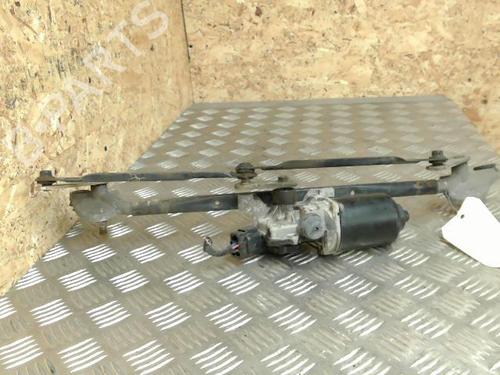 Front wiper motor KIA CERATO I Hatchback (LD) 2.0 CRDi | BP21749562M29 