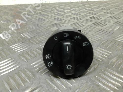 Forlygtekontakt VW PASSAT B6 Variant (3C5) 1.9 TDI (105 hp) 21739183