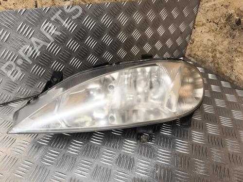 Used Left headlight RENAULT MEGANE I (BA0/1_) 1.6 16V (BA04, BA0B, BA11, BA1J, BA16, BA19, BA1K, BA1V,... (107 hp) 29639191