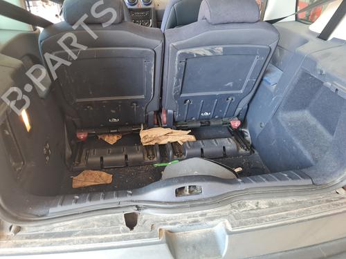 Left headlight PEUGEOT 1007 (KM_) 1.4 HDi | BP26875360C28  - Image 11