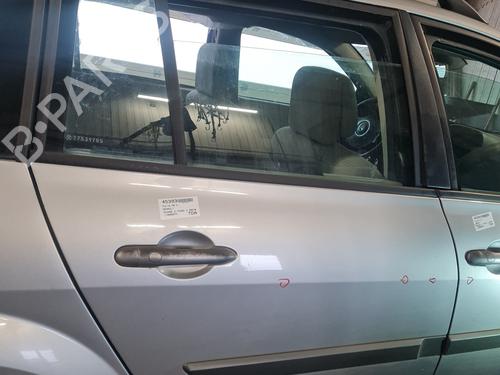 Used Right rear door RENAULT MEGANE II Estate (KM0/1_) 1.6 16V (112 hp) 30493262