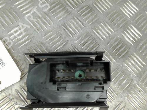 Used Headlight switch FORD FUSION (JU_) 1.4 TDCi (68 hp) 21750147