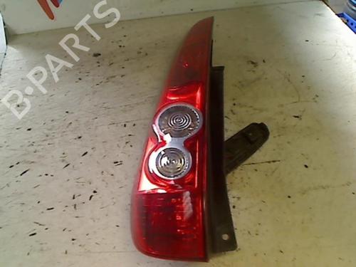 Used Left taillight FORD FIESTA V (JH_, JD_) 1.4 TDCi (68 hp) 21752247