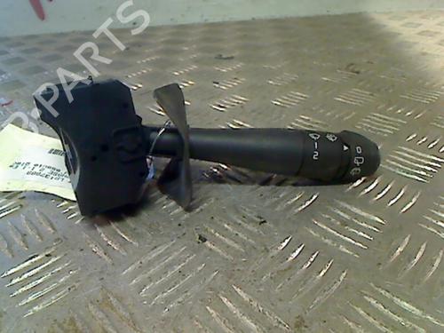 Used Steering column stalk RENAULT CLIO II (BB_, CB_) 1.2 16V (BB05, BB0W, BB11, BB27, BB2T, BB2U, BB2V, CB05,... (75 hp) 21735875