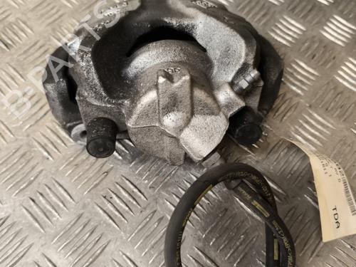 Used Right front brake caliper Right front brake caliper RENAULT CLIO V (B7_) [2019-2026] 21748993 21748993