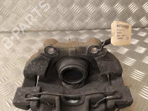 Used Right front brake caliper Right front brake caliper PEUGEOT 3008 I MPV (0U_) 2.0 HDi 150 / BlueHDi 150 (150 hp) 27271348 27271348