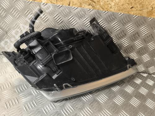 Left headlight FORD FOCUS II (DA_, HCP, DP) 2.0 TDCi | BP30846973C28