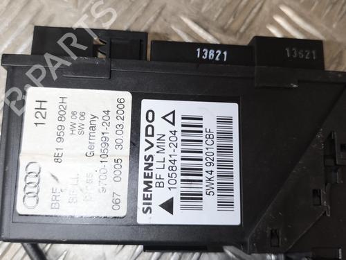 Rudehejsemekanisme Højre foran AUDI A4 B7 (8EC) 2.0 TDI 16V (140 hp) 26599025