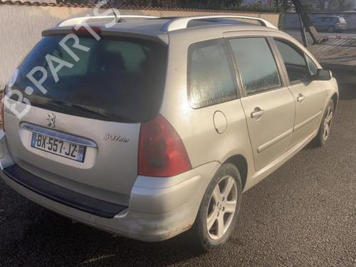 Fuse box PEUGEOT 307 Break (3E) 1.6 HDi 110 | BP21746229E1 