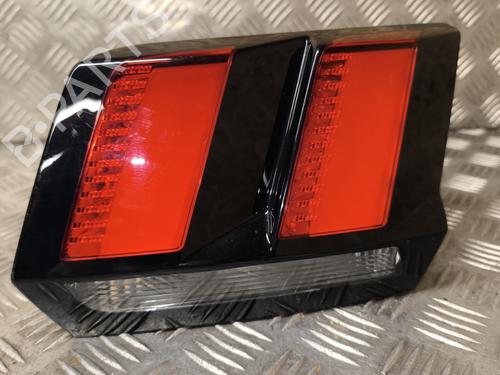 Used Right tailgate light PEUGEOT 3008 II SUV (MC_, MR_, MJ_, M4_) 1.5 BlueHDi 130 (131 hp) 29014767