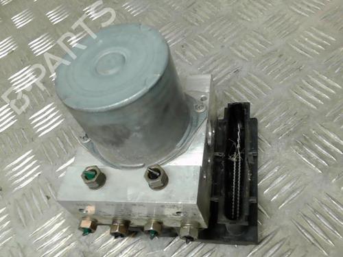 Used ABS pump RENAULT MEGANE II (BM0/1_, CM0/1_) 1.9 dCi (BM0G, CM0G) (120 hp) 21735567